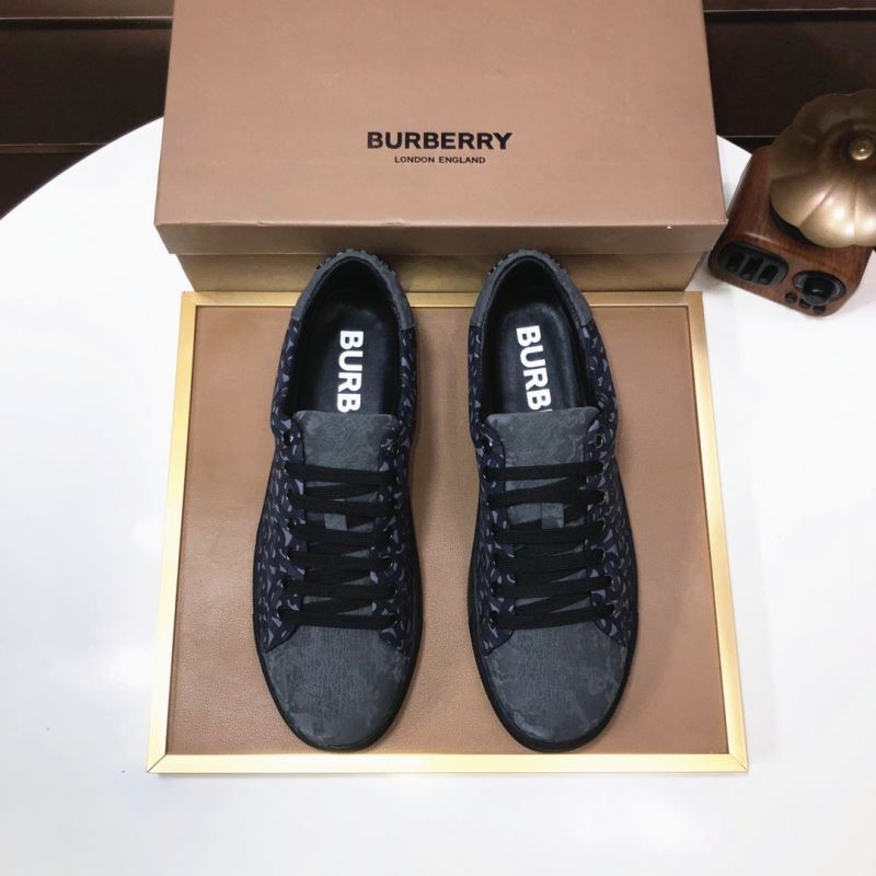 Burberry Low Shoes